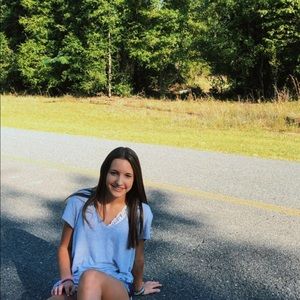 Meet your Posher, Mackenzie